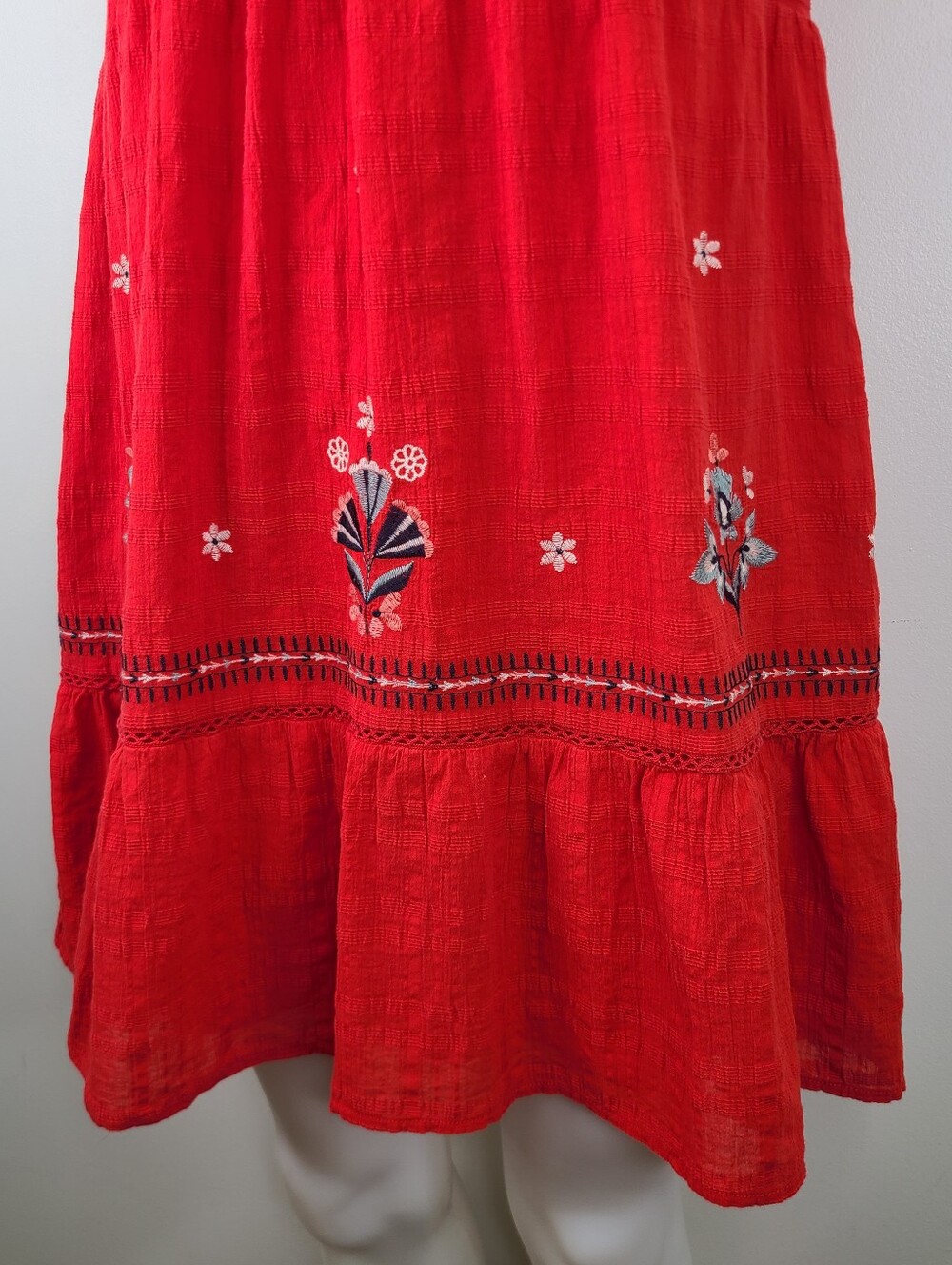 Knox Rose Red Embroidered V-Neck Flutter Ruffle Sleeve Dress 100% Cotton Medium - Picture 10 of 15